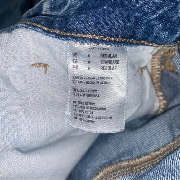 American Eagle Curvy Mom Jeans‎ Women’s Size 6 US Blue Denim High Waisted Ripped - Picture 9 of 10